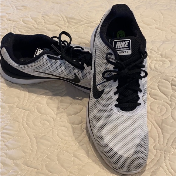 Nike Shoes - Women sneaker